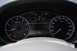 2011款东风日产全新骐达1.6L