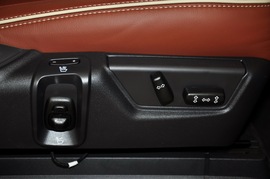 2011款沃尔沃XC90