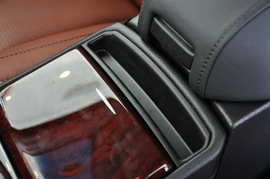 2011款沃尔沃XC90