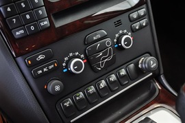 2011款沃尔沃XC90