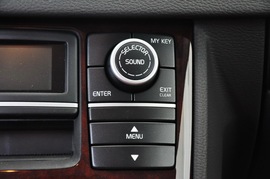 2011款沃尔沃XC90