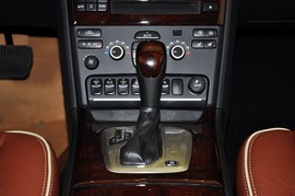 2011款沃尔沃XC90