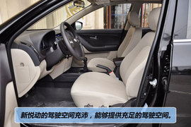 2011款北京现代新悦动