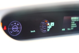 2012款外插充电式混合动力普锐斯体验