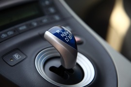 2012款外插充电式混合动力普锐斯体验