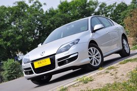 2011款拉古那2.0T豪华导航版到店实拍