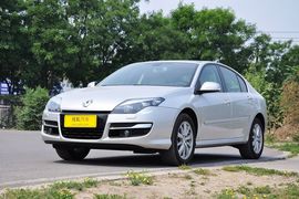 2011款拉古那2.0T豪华导航版到店实拍