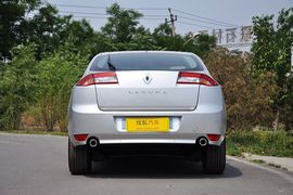 2011款拉古那2.0T豪华导航版到店实拍