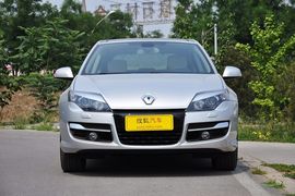 2011款拉古那2.0T豪华导航版到店实拍