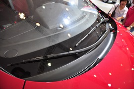 东风风行景逸CROSS车展实拍