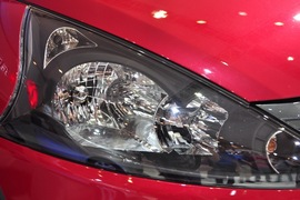 东风风行景逸CROSS车展实拍