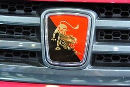 东风风行景逸CROSS车展实拍