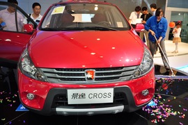 东风风行景逸CROSS车展实拍