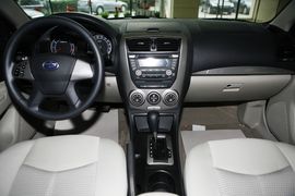 2011款奔腾B50
