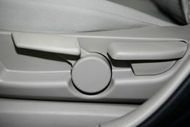 2011款奔腾B50