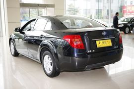 2011款奔腾B50