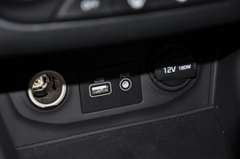 2015款北京现代ix25