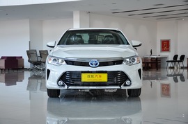 2016款广汽丰田凯美瑞双擎