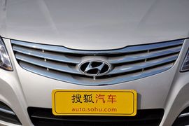 2011款北京现代新悦动