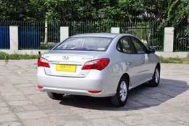 2011款北京现代新悦动