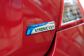 日产阳光杂志评测图片