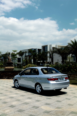 理念S1杂志评测图片