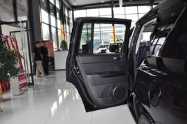 2011款Jeep吉普指南者