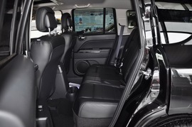2011款Jeep吉普指南者