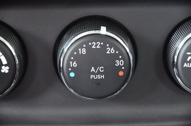 2011款Jeep吉普指南者