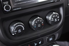 2011款Jeep吉普指南者