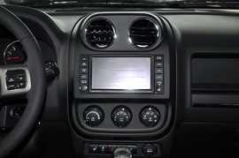 2011款Jeep吉普指南者