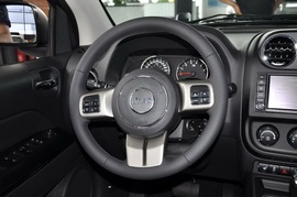 2011款Jeep吉普指南者