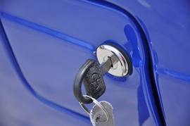 2010款众泰江南TT