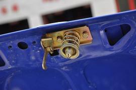 2010款众泰江南TT