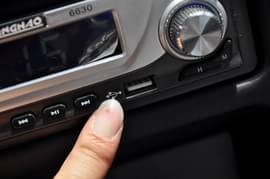 2010款众泰江南TT