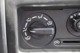 2010款众泰江南TT