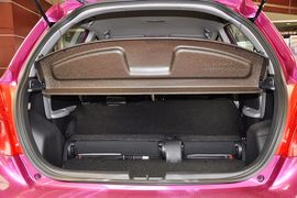 2011款广汽丰田雅力士