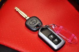 2011款广汽丰田雅力士