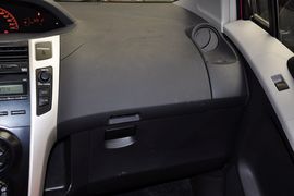 2011款广汽丰田雅力士