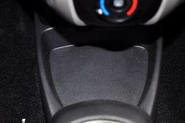 2011款广汽丰田雅力士