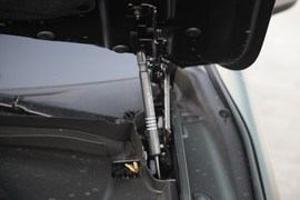 2017款宝马M760Li