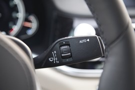 2017款宝马M760Li