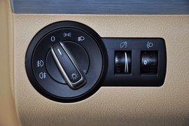 2011款大众途安