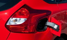 2012款福特福克斯两厢海外试驾