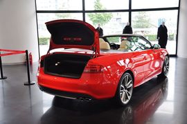 2010款奥迪S5敞篷版