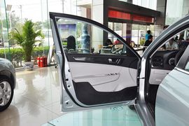 2011款中华H530