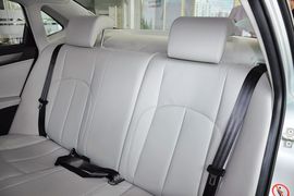 2011款中华H530