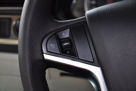 2011款中华H530