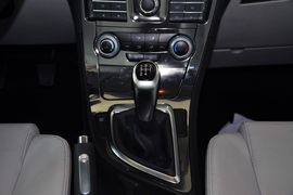 2011款中华H530