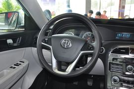 2011款中华H530